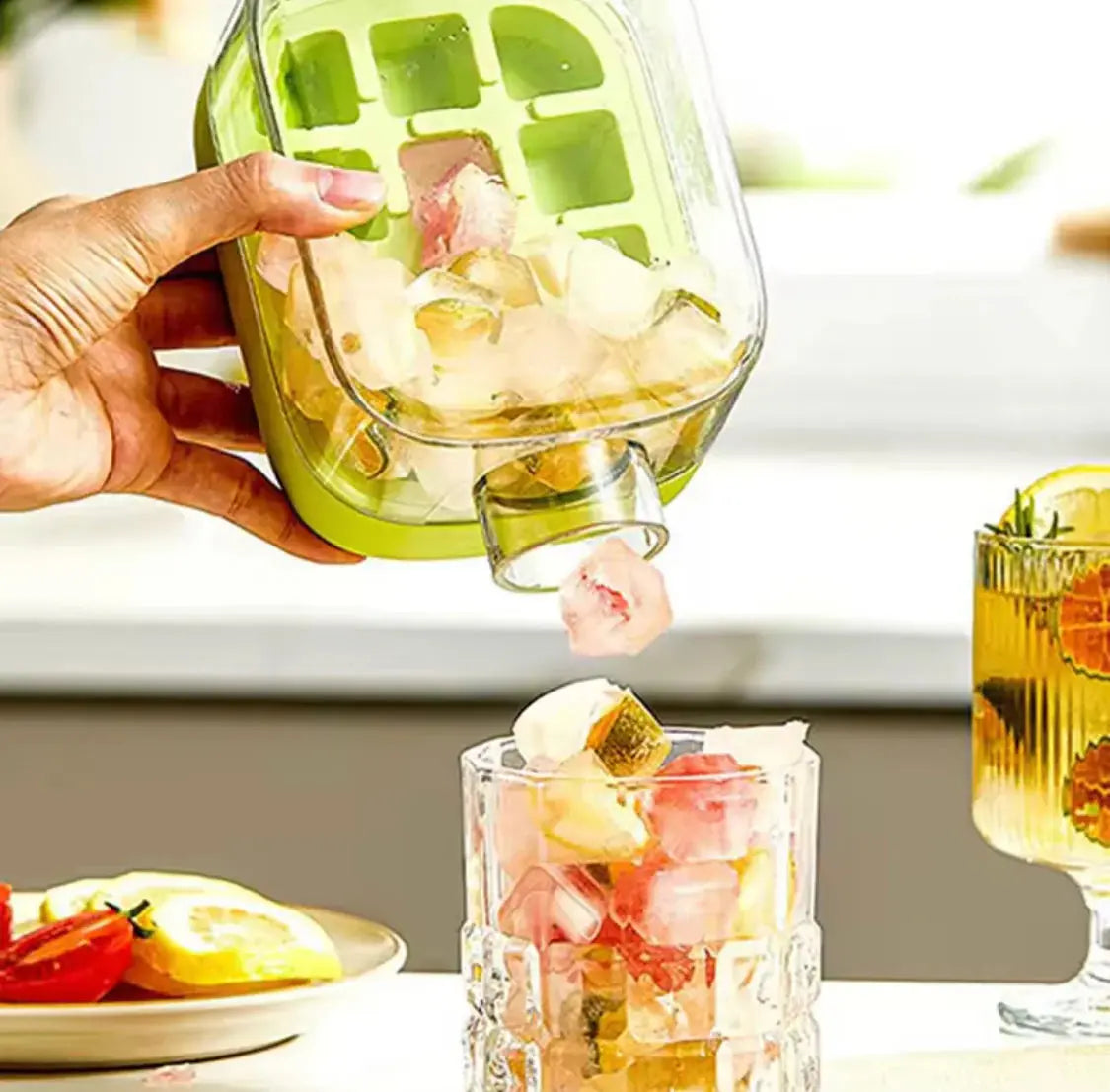 2in1 Ice Maker Ice Cube Bottle