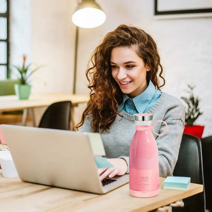 Electric Mini Portable Juicer Blender USB Recahrgeable