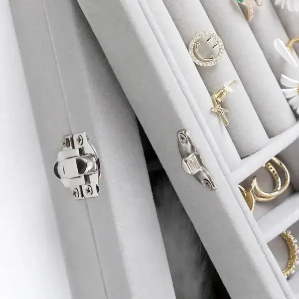 velvet jewellery box